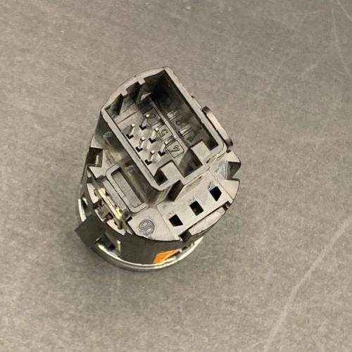 BOUTON START ENGINE POLO 2019+ ( VW/SEAT/SKODA/AUDI )