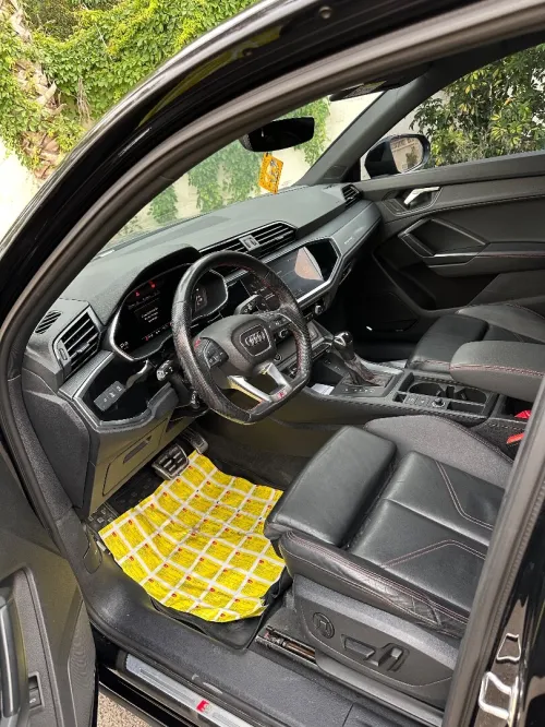 Audi Q3 2023 Sline