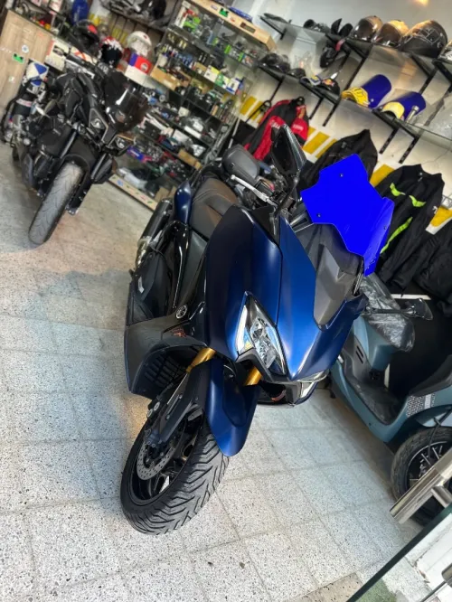Yamaha Tmax 2019