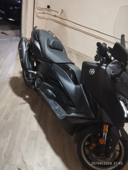 Yamaha Tmax 563 2025