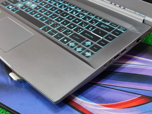MSI THIN 15 B13 I7 13620H 16GO RAM 512SSD 15.6 FHD 144HZ RTX 4050 06GO JAMAIS UTILISÉ SOUS EMBALLAGE