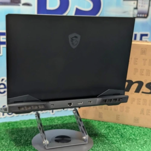 MSI VECTOR GP66 12UE 447BE / I7 12700H / RTX 3060 8 GB / 16GB DDR4 / 1TB SSD NVME / 15.6" FHD IPS 240HZ