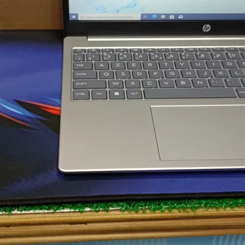   Hp15 i5 1334U RAM 8GB 512SSD écran 15.6. FUL HD NVIDIA GeForce MX 750 2GB  jamais utilisé  