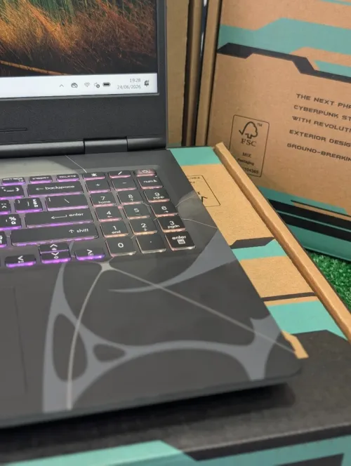 MSI CYBORG 15 / i7 13620H / RTX 5060 8GB / 16GB DDR5 / 512 GB SSD NVME/ ÉCRAN 15,6'' FHD IPS 144HZ