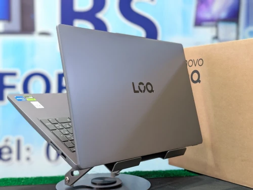 Lenovo LOQ 15IAX9E i5 12450HX / RTX 4050 6Go / 16 Go DDR5 / 512Go SSD / 144Hz JAMAIS UTILISÉ