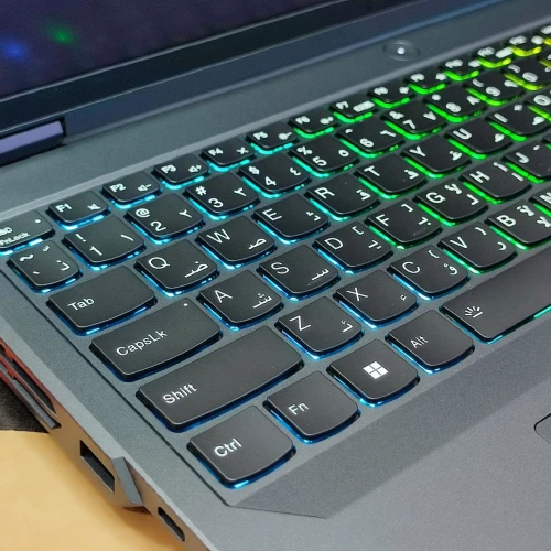 Lenovo Legion Pro 5 i9 13900HX 16GO RAM 512SSD 16 QHD RTX 4050 06GO JAMAIS UTILISÉ 