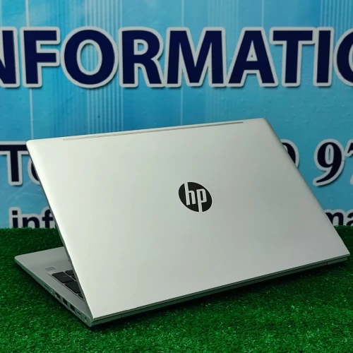 HP  probook 450G8 i5 1135G7 RAM 8GB 256SSD écran 15.6 FUL HD 