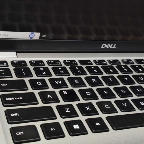 Dell Latitude 5410 i5 10310U 16Go Ram 256Go SSD 14" FHD Intel UHD Graphics
