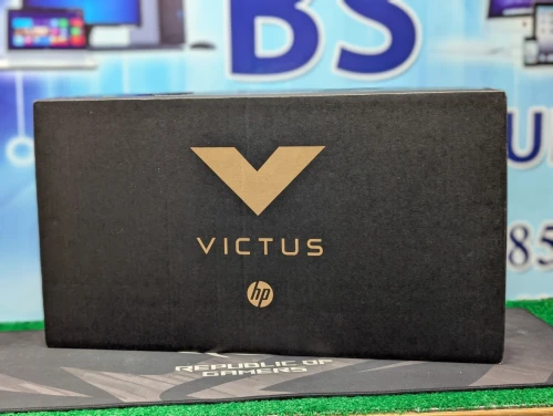 HP VICTUS LAPTOP 15 AMD RYZEN AI 7 350 16GO RAM 1TO SSD 15.6 FHD 144HZ RTX 5050 08GO JAMAIS UTILISÉ