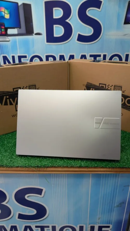 ASUS Vivobook 15 X1502V / I5 1334U / 8 GB DDR4 / 512 SSD NVME / 15.6"