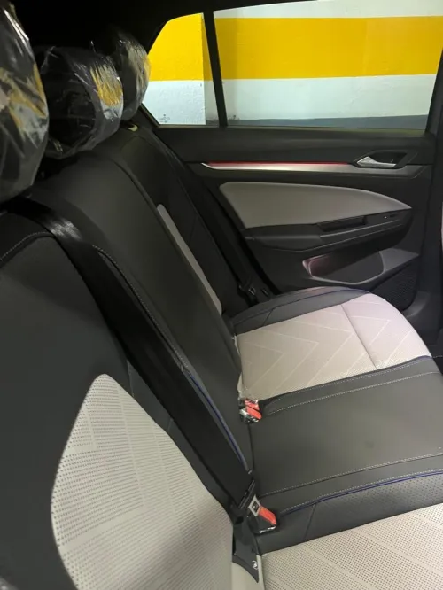 Volkswagen Golf 8 2026 R-Line