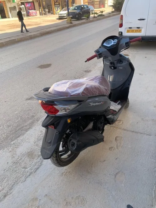 Sym St 2025