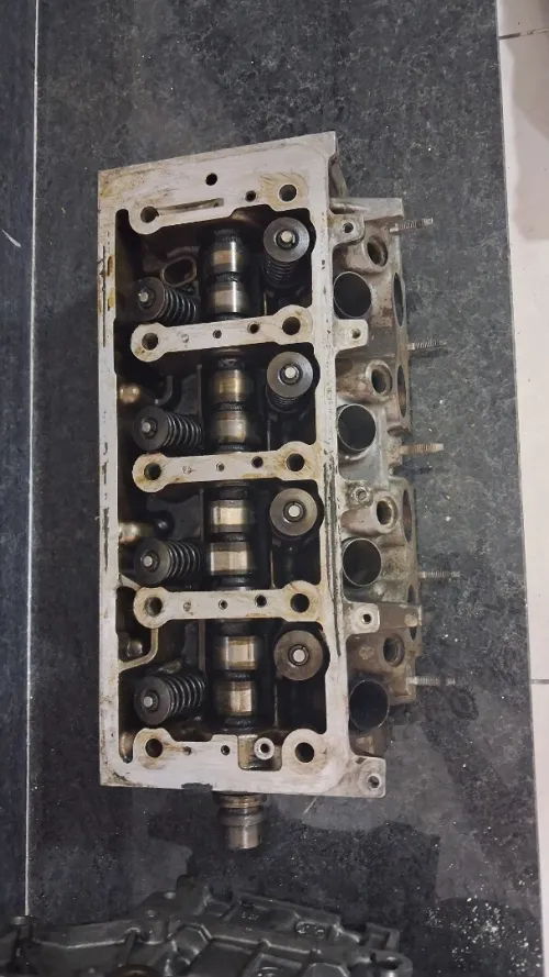 Culasse 1.4 C3  207 simple 