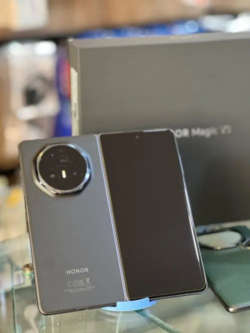 Honor Magic v3