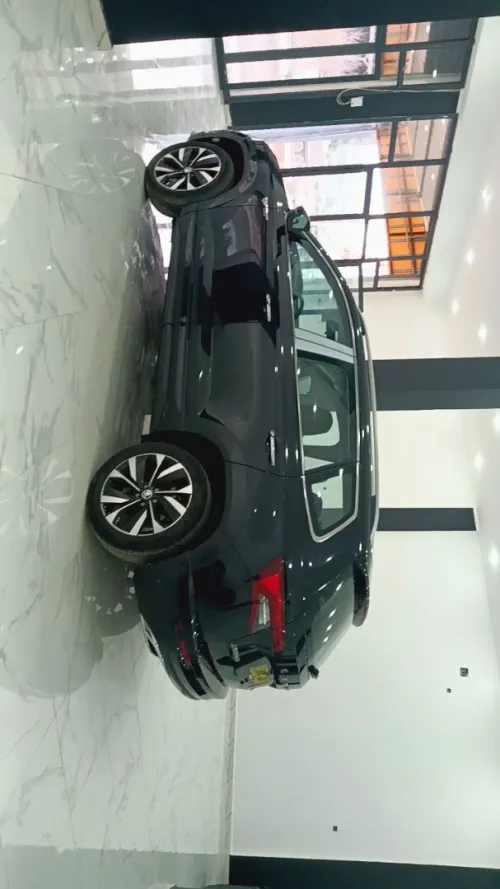 Skoda Karoq 2025 Lexury