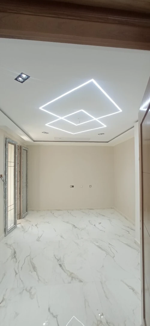 Revêtements intérieur et extérieur plaque ou plâtre alucobonde MDf PVC