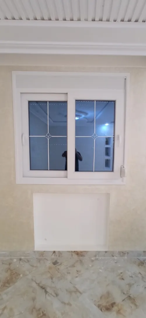 menuisier aluminum et pvc et aménagement et tous revêtement intérieur et extérieur