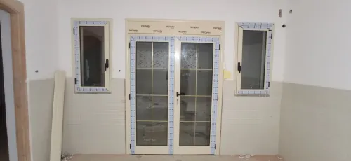 menuisier aluminum et pvc et aménagement et tous revêtement intérieur et extérieur