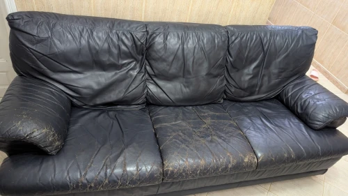 salon cuire 2 pieces 5 places 