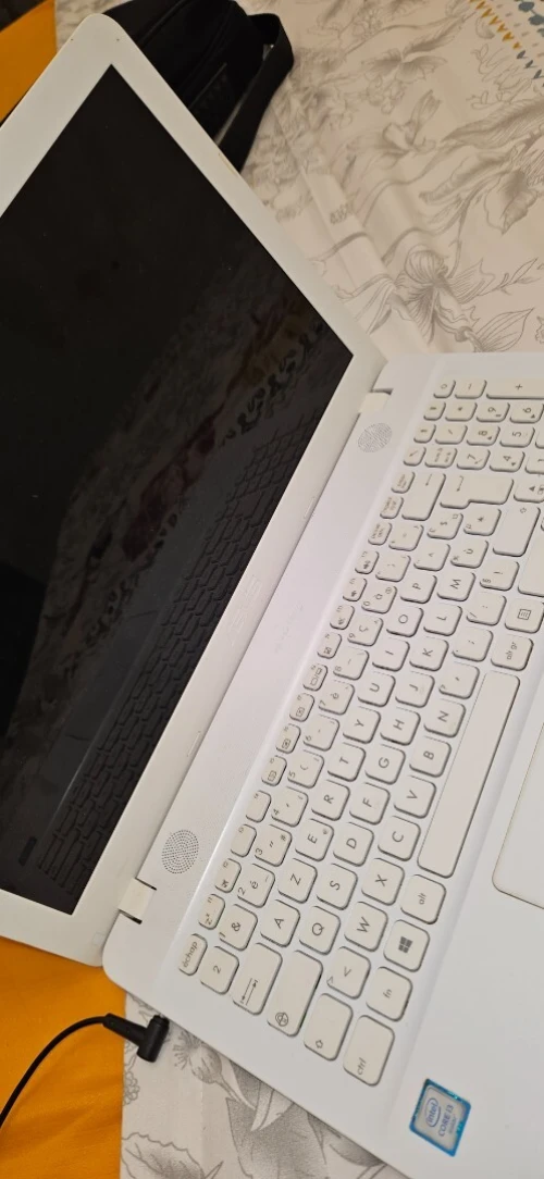 Laptop Asus