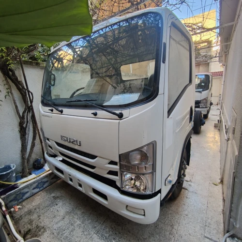 Isuzu NPR 71 Super jombo clim 2025