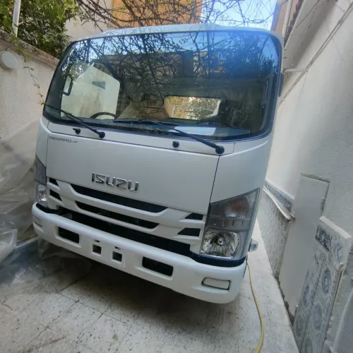 Isuzu NP 71 Super jombo clim 2025
