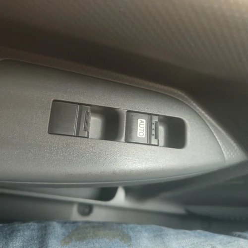 Isuzu Super jombo clim 2025