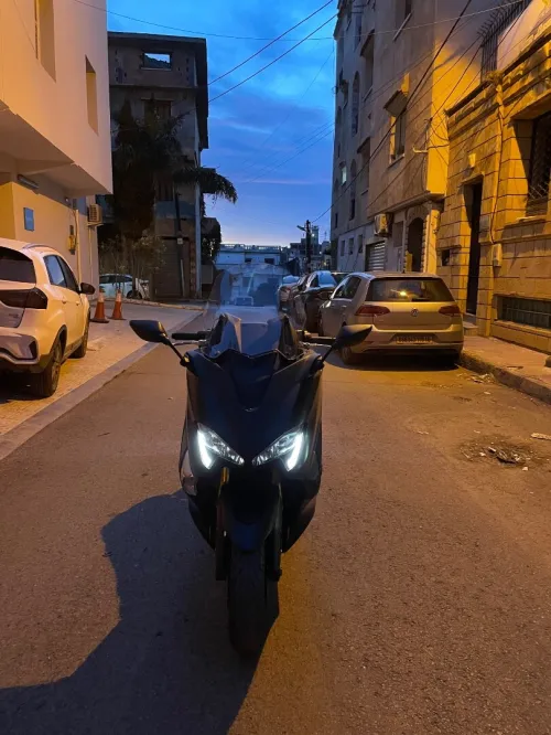 Yamaha Tmax dx 