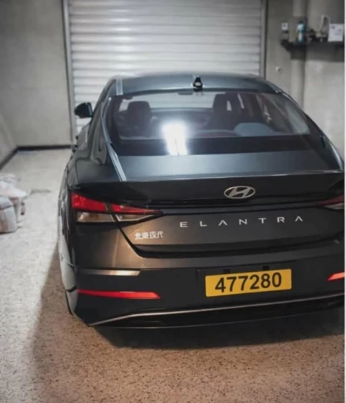 Hyundai Elantra 2025 