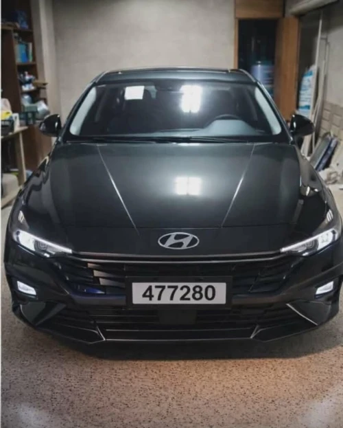 Hyundai Elantra 2025 
