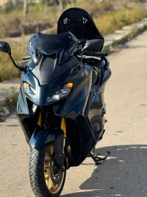 Yamaha T Max 2021