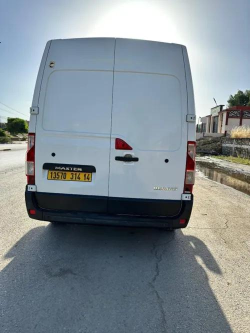 Renault Master3 2014