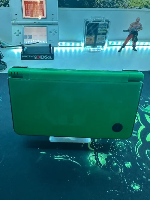 Ninteno DSI XL