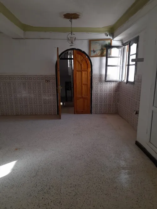 Location Appartement F8 Batna Batna