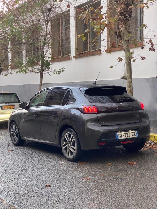 Peugeot 208 2022 Allure Facelift