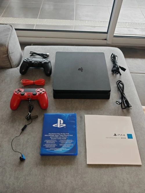 PS4