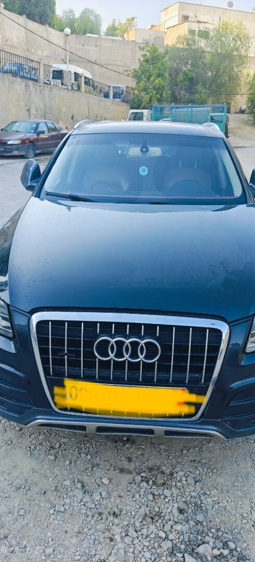 Audi Q5 2011 Off Road