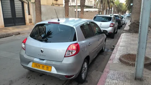 Renault Clio 3 2011 Night and Day