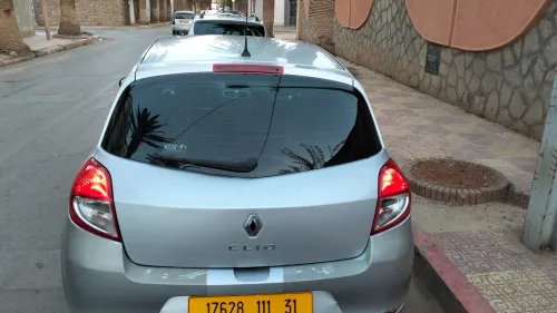 Renault Clio 3 2011 Night and Day