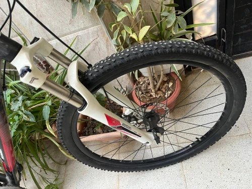 Vélo VTT nakamura 
