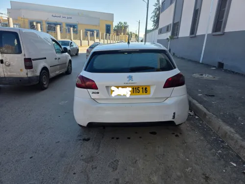 Peugeot 308 2015 