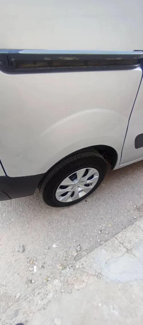 Peugeot Partner 2015 B9