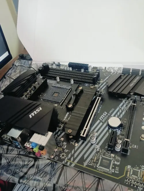Cart mere Msi B550 A Pro ( Full ATX )