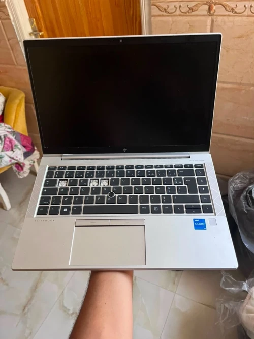 HP ELITE BOOK