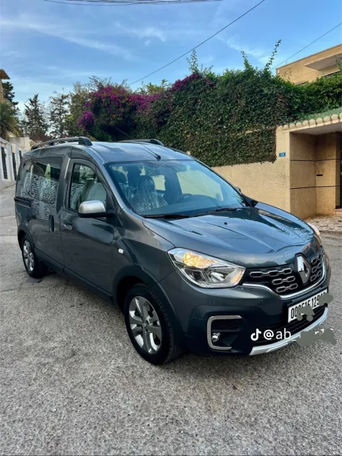 Renault Kangoo 2025 