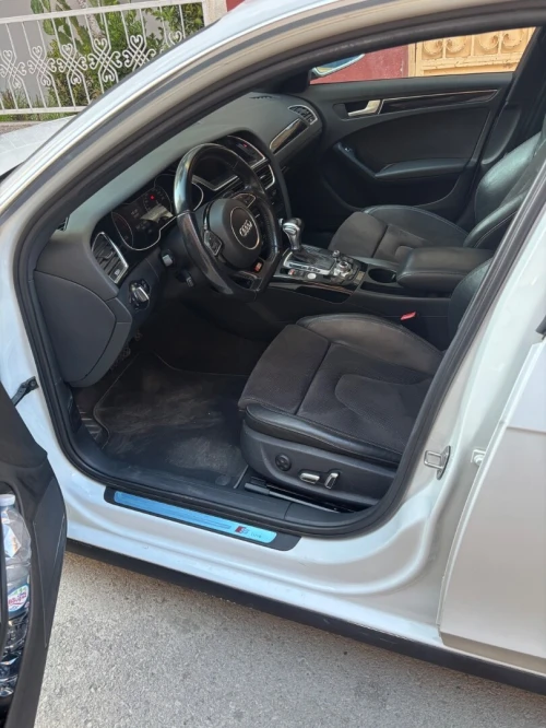 Audi A4 2013 S LINE