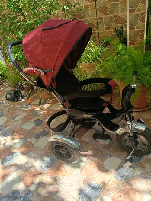 Vélo poussette.