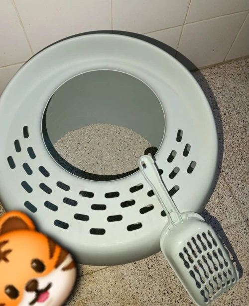 Litière Couvert avec Pelle.