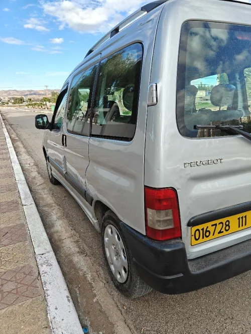 Peugeot Partner 2011 Origin