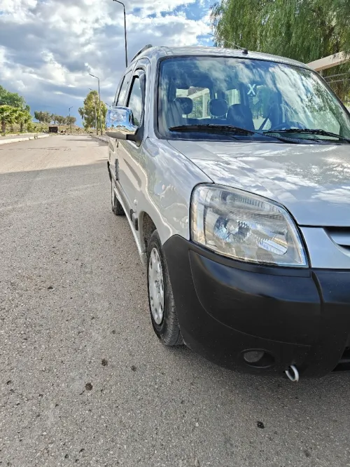 Peugeot Partner 2011 Origin